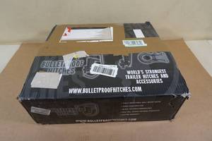 lot 52 image: Bulletproof Heavy Duty Receiver Hitch