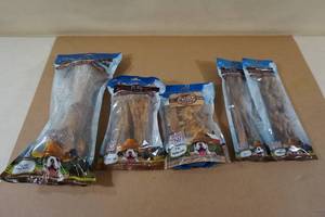 lot 62 image: Assorted Dog Bones and Pig Ears