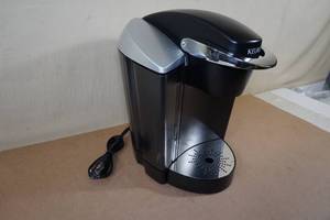 lot 185 image: Keurig Single Cup Coffee Maker