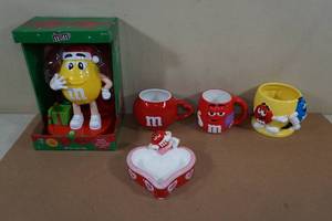 lot 187 image: M & Ms Mugs and Novelties