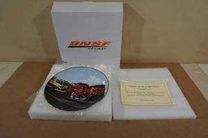 lot 190 image: BNSF Railroad Employee Exclusive Safety Award Collector Plate
