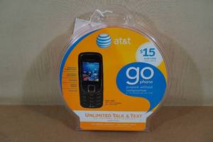 lot 191 image: NEW AT&T Go Phone - Nokia 2320
