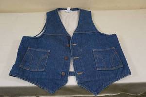 lot 200 image: Vintage Dickies Vaquero Lined Denim Vest - XL