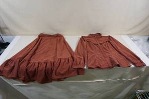 lot 202 image: Vintage JG by Joyce 2 Piece Dress Set - Size 7-8