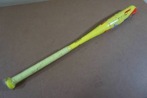 lot 205 image: Easton Rival 27 17 Oz Baseball Bat - Unused