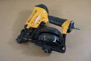 lot 216 image: Bostitch Air Coil Roofing Nailer