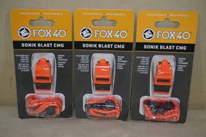 lot 231 image: Fox 40 Sonik Blast CMG Whistles
