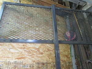 lot 4 image: Cargo platform, receiver hitch moun...