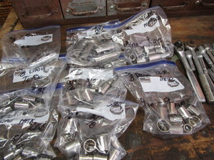 lot 10 image: Sockets 38 drive, SAE metric, Tor...