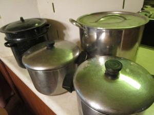 lot 471 image: Soup kettle, Revere kettles, stock ...