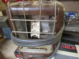 lot 501 image: Vintage Martin Industries LP heater...