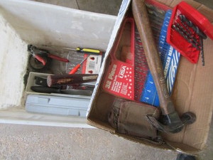 lot 544 image: Bits, Wire Wheels, Chisels