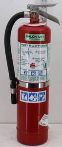 lot 31 image: Halon 1211 Fire Extinguisher Model 13-1211B-T