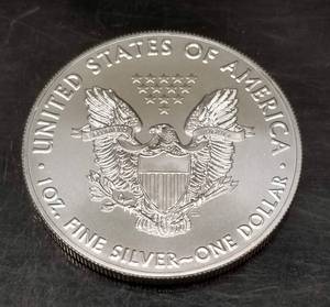 2016 AMERICAN SILVER EAGLE 1 TROY OZ .999 FINE SILVER