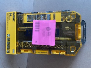 DEWALT 14 in. and 38 in. Drive Socket Set (34-Piece)