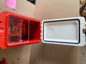 Milwaukee PACKOUT 10 in. Red 16 qt. Compact Cooler