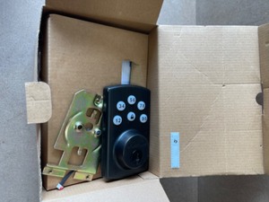 Kwikset Powerbolt2 Venetian Bronze Single Cylinder Keypad Electronic Deadbolt Featuring SmartKey Security