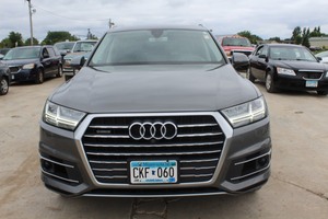 2017 Audi Q7 3.0T Quattro Prestige S Line AWD - 2 Owners -