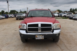 2005 Dodge Dakota SLT - 2 Owners -