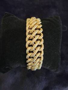 lot 37 image: Fabulous 14K Yellow Gold Rope Bracelet  26.5 grams. Excellent condition. Hallmarked 14K. Italy.