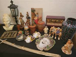 lot 96 image: Large lot of of Antiques & Collectibles Schoenhut Piano, Sword, toile, Bussons, laiche, dragonware etc.