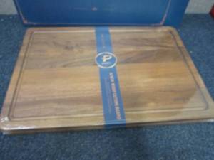 Paten Acacia Wood Cutting Board 17x...