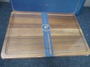 Paten Acacia Wood Cutting Board 17x...