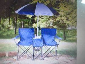 Folding Chair Set with Table and Um...