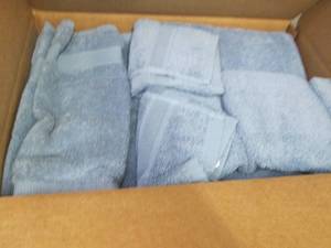 Blue Towel Set...