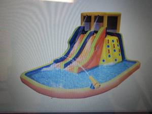 Banzai Double Drench Water Park ope...