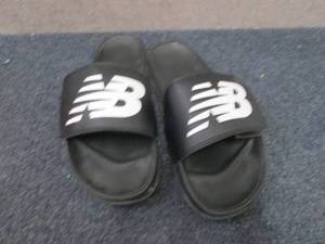 New Balance Mens 200 Adjustable Sp...