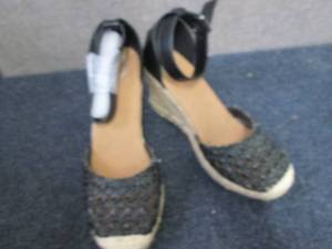Journee Collection Womens Sierra E...