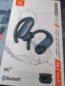 JBL Endurance Peak II True Wireless...