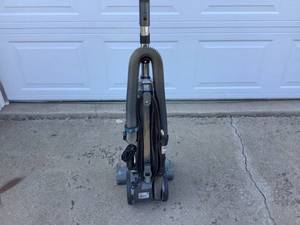 Eureka Floor Rover Vacuum Cleaner - Tested In Working Order