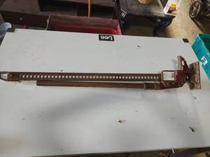 lot 126 image: Hi-lift handyman Jack