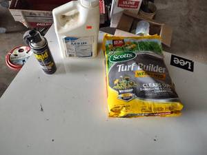 lot 50 image: lawn care items