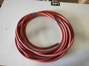 lot 58 image: 50 air hose