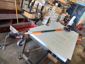 lot 89 image: Remington pole saw