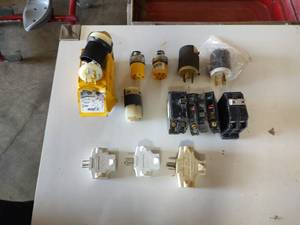 lot 103 image: Breakers, cord ends and outlet splitter