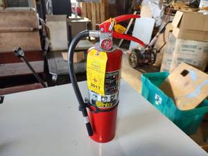 lot 155 image: Fire extinguisher