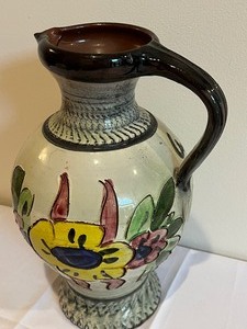 lot 106 image: Beautiful Pottery Pitcher with Handle