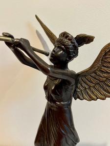 lot 118 image: Light Weight Metal Angel Sculpture