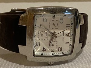 lot 134 image: Ladies Kenneth Cole Wrist Watch