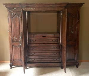 lot 10 image: Guy Chaddock Melrose Collection Custom One of a Kind Cabinet