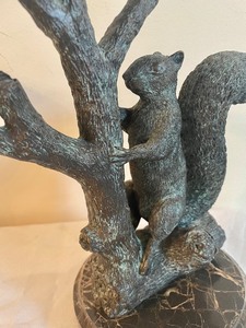 lot 41 image: Maitland Smith Bronze Squirrel Themed Candle Holders on Marble Bases