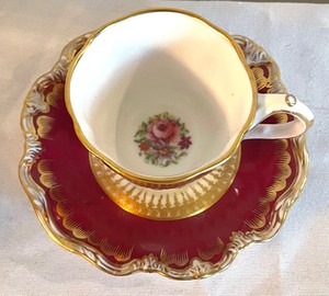 lot 44 image: Vintage L.B. King Company of England Snack Set