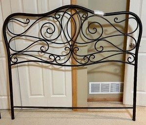 lot 95 image: Ornate Metal Queen Bed Frame
