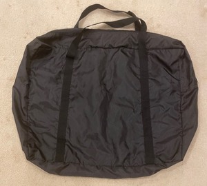 lot 143 image: Large The North Face Bag