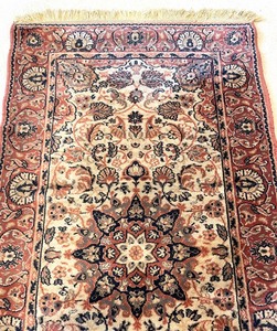 lot 262 image: Beautiful Belgium Area Rug