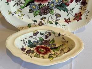 lot 156 image: Two Spode Raeburn Serving Dishes